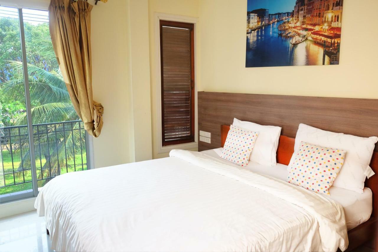 Hotel De Coo Chiang Mai Exteriör bild